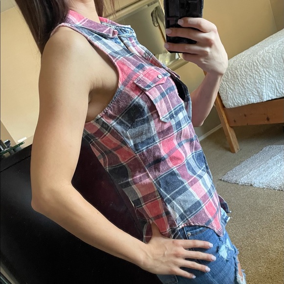 Maurices Plaid Racerback Pearlsnap - Picture 3 of 5